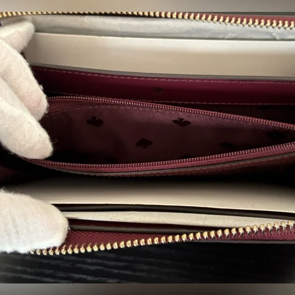 Kate Spade Rose Pink Wallet - Picture 3 of 7